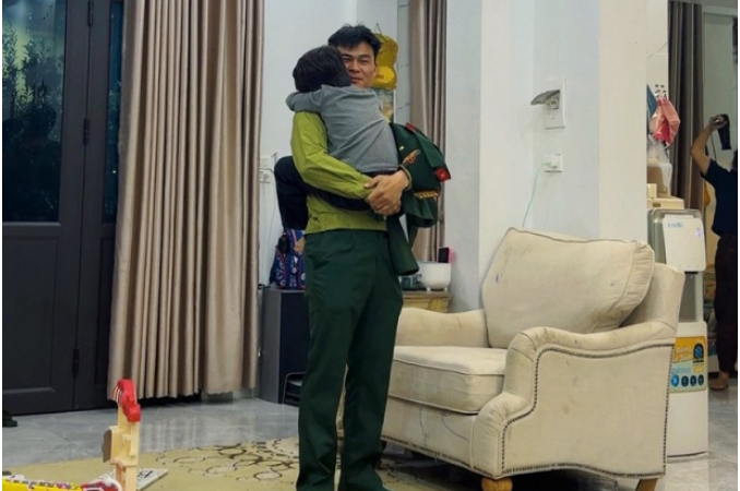 Đại úy Văn Cương lần đầu nói về Hòa Minzy: “Thừa nhận hết cảm nhận từ khi sống chung, nhiều khán giả bất ngờ”