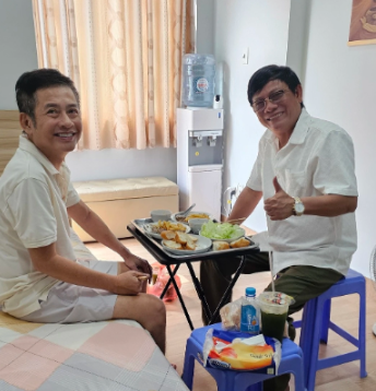 Sức khỏe nghệ sĩ Tấn Beo sau đột quỵ ra sao mà bị đồn “qua đời”: Người thân cận lên tiếng nói rõ!