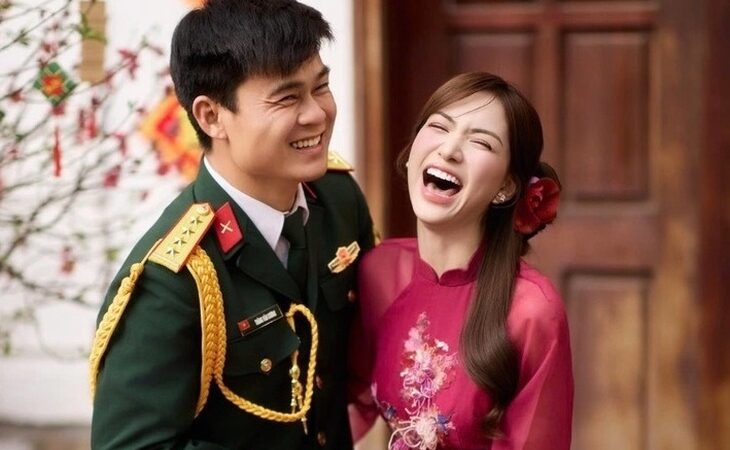 Hòa Minzy lại khoe cờ nhíp hôn bạn trai gây bão mạng: Nhiều người chưởi thẳng mặt chị, “tém tém” lại vì cái gì nhiều quá cũng không tốt