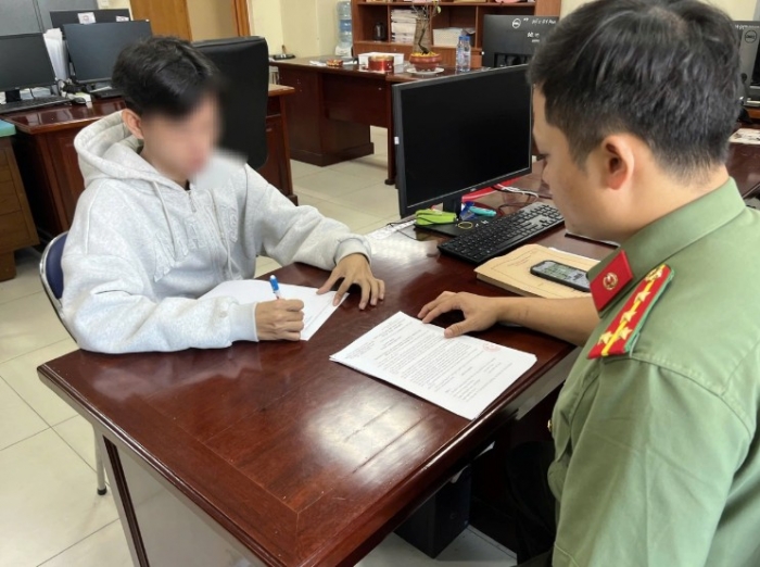 Sốc: Nam thanh niên ở TP.HCM quay lén 45 đoạn phim Thỏ ơi!!! rồi đem bán, còn ngang nhiên đăng tóp tóp câu view và nhận cái kết đắng