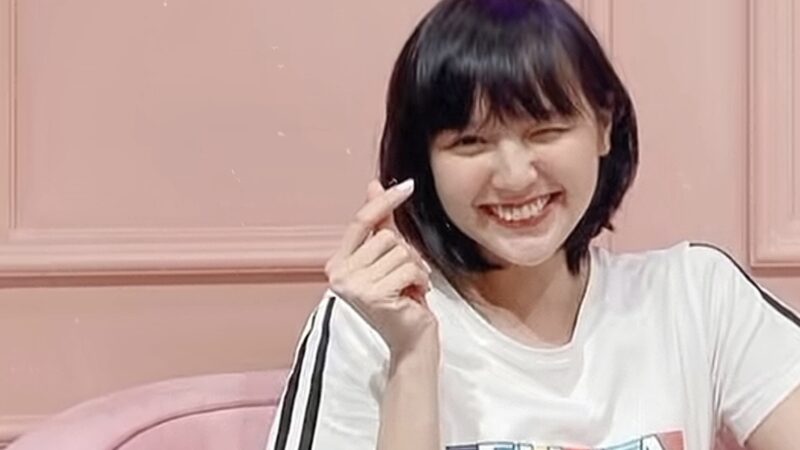 Hải Tú lộ nhan sắc cam thường gây sốc, dân mạng khó hiểu: Visual vậy mà vẫn  được Sếp “chốt đơn”?