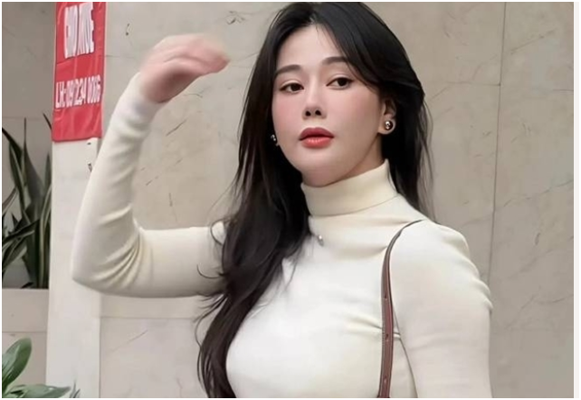 Rõ động thái mới nhất của Phương Oanh sau khi nghe tin shark Bình có thêm tội danh: “Được một anh cao to thăm hỏi sức khỏe”