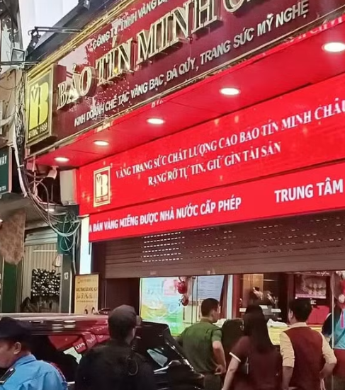 Bảo Tín Minh Châu nói gì sau khi ông chủ bị khởi tố? Câu phát ngôn khiến dư luận xôn xao!