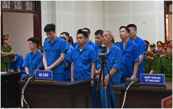 Bùi Đình Khánh xin giảm nhẹ tội cho bạn gái: Cô ấy còn trẻ, lại còn dân tộc thiểu số nữa