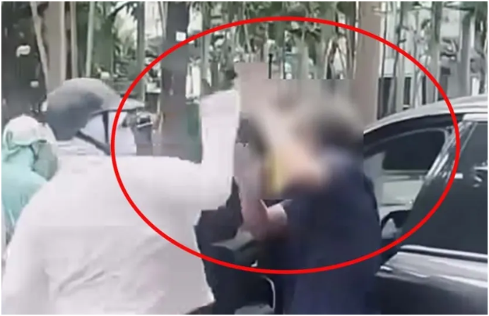 Thôi xong, CA xác minh rà soát vụ người phụ nữ chưởi bới, hành hung tài xế ô tô lớn tuổi: Chuyến này chị mệt rồi