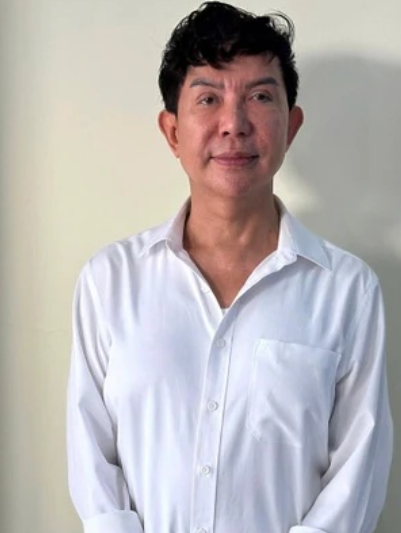Sốc với thái độ của ca sĩ Long Nhật tại cơ quan điều tra: Xem clip ai cũng bất ngờ vì biểu cảm và cách nói chuyện của nam ca sĩ