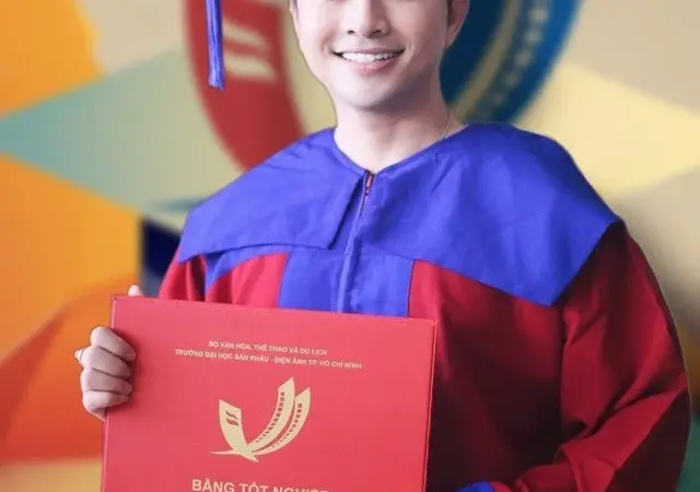 Thân thế đặc biệt của Nam Cường: Vừa đứng lớp giảng dạy, vừa học tiến sĩ, sở hữu 3 bằng đại học cùng cuộc sống khiến nhiều người ngưỡng mộ