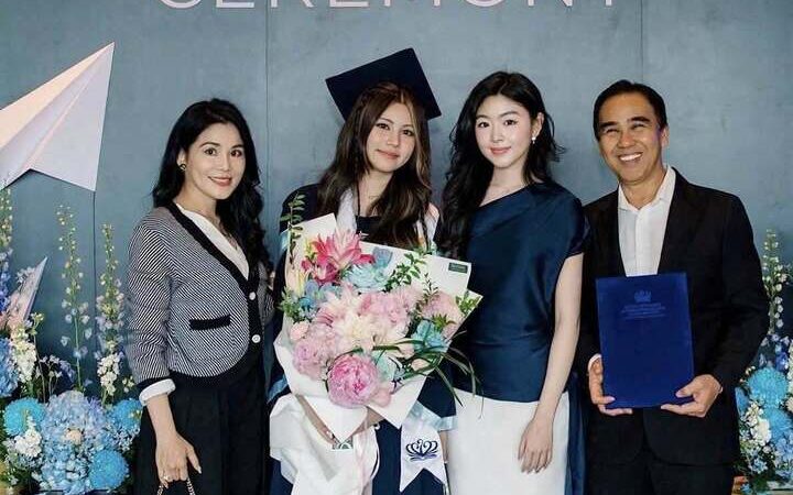 Tuổi 18 của con gái út Quyền Linh: Nhan sắc ngày càng rực rỡ, học giỏi nổi bật, visual được khen một chín một mười với chị gái