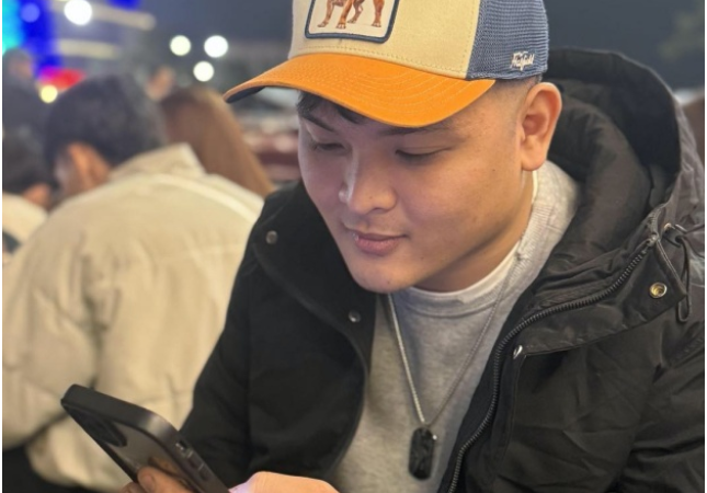 Rõ danh tính người hùng cứu người phụ nữ khỏi g:ã đàn ông đêm qua tại Lạch Tray: Mặt phúc hậu quá