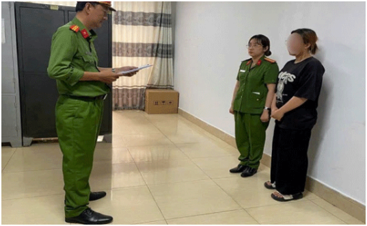 Quá bức xúc vụ người mẹ 21 tuổi đ:á::nh con ruột 4 tuổi đến ch:e::t: Rõ nguồn cơn